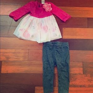 Super cute dress and leggings set! 💞